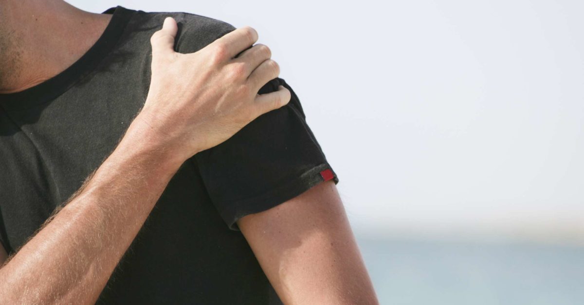 How to treat frozen shoulder